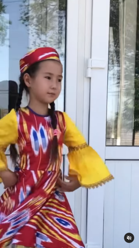 Мектепішілік “Күншуақ” жазғы сауықтыру лагерінің жабылу салтанаты