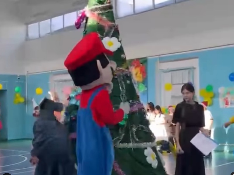 Балалардың "Жаңа жыл" мерекесі