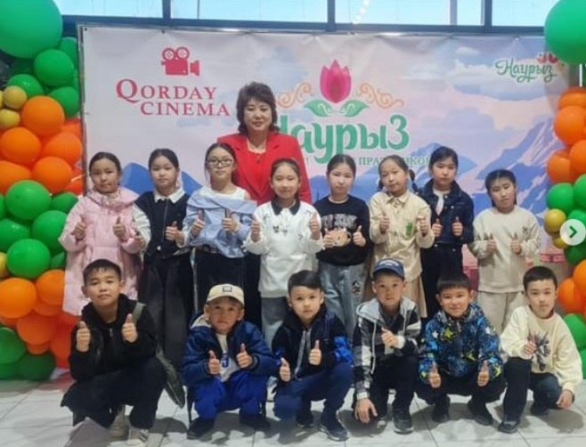 “Шоқан. Қашқарияға сапар” мультфильмін тамашалады.