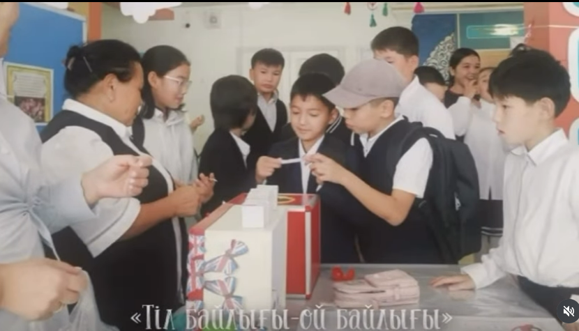 «Тіл байлығы – ой байлығы» тақырыбында үштілділік іс-шара өтті.