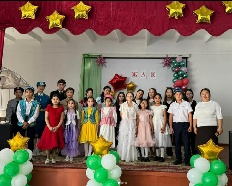 🎶 Мектепішілік «Жұлдызыңды жақ» ән байқауы өткізілді 🎶